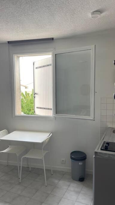Joli Studio Dans Le Village Saintes-Maries-de-La-Mer Exterior foto